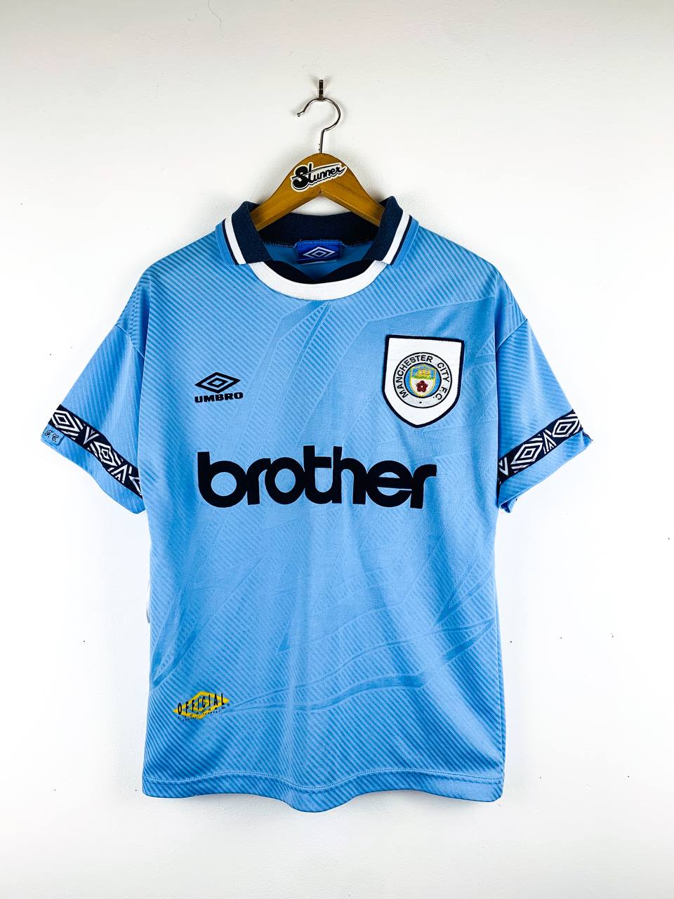 Camiseta retro Manchester City
